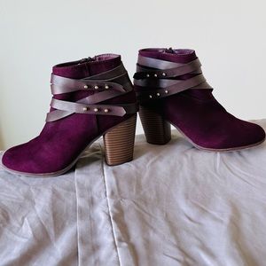 Madden Girl ankle Booties purple. Size 7.5